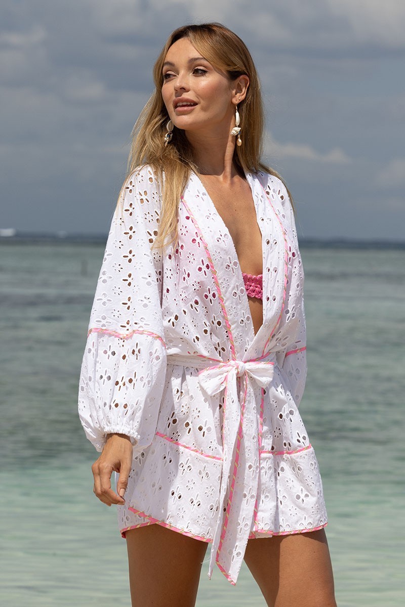 Miss June Kimono Windy