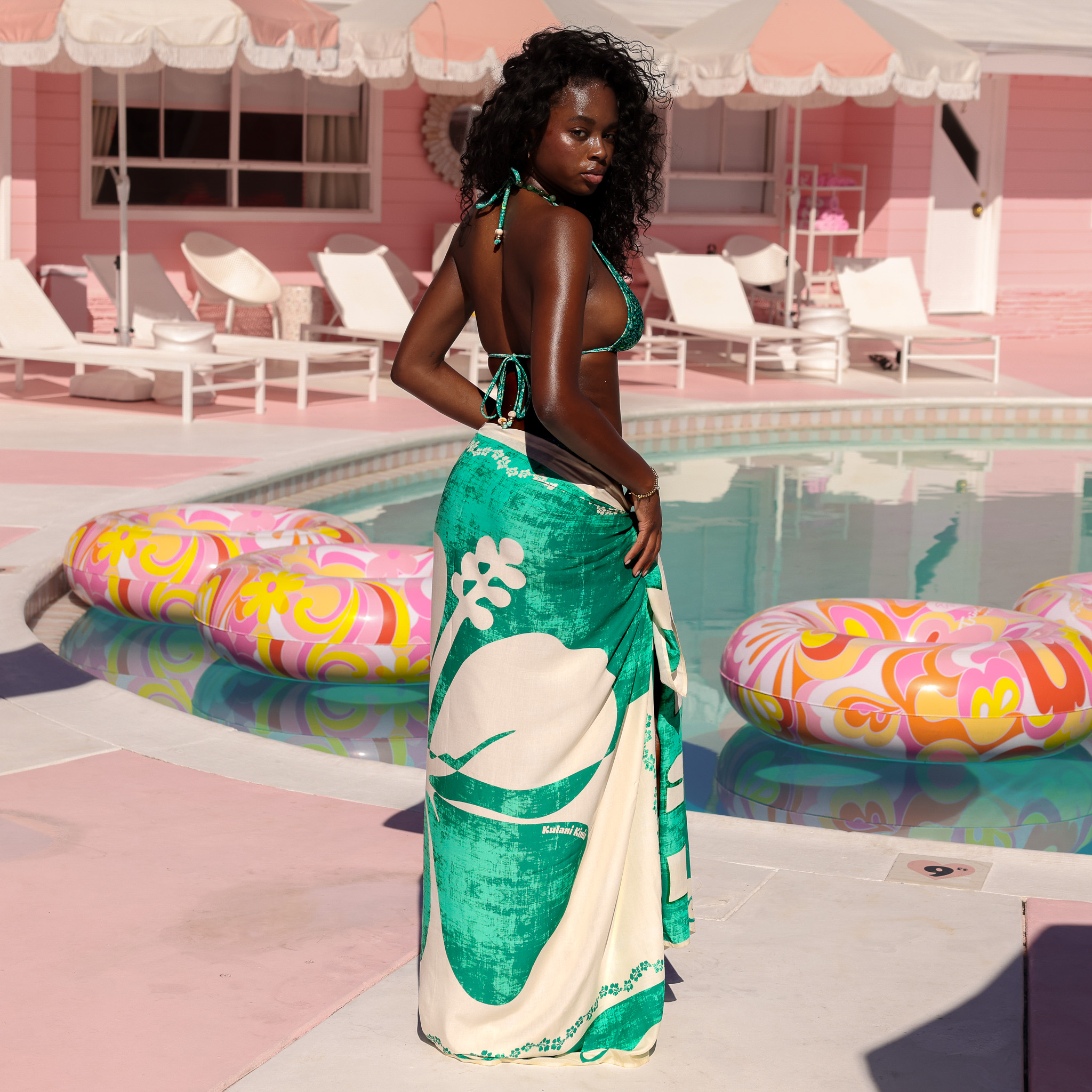 Kulani Kinis Emerald Springs Sarong