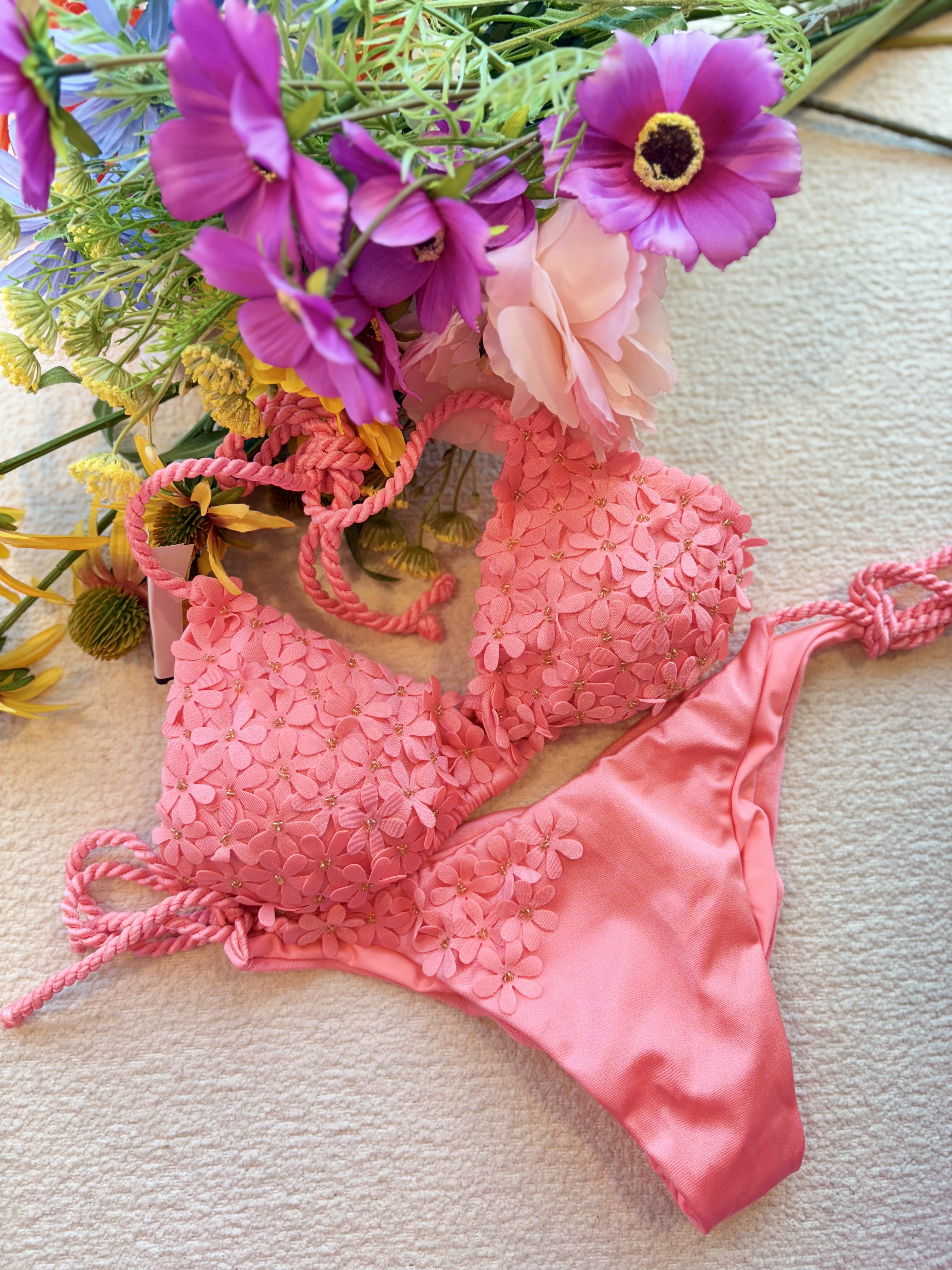 Beach Fashion Only Handgemaakte Flower Bikini Zalm