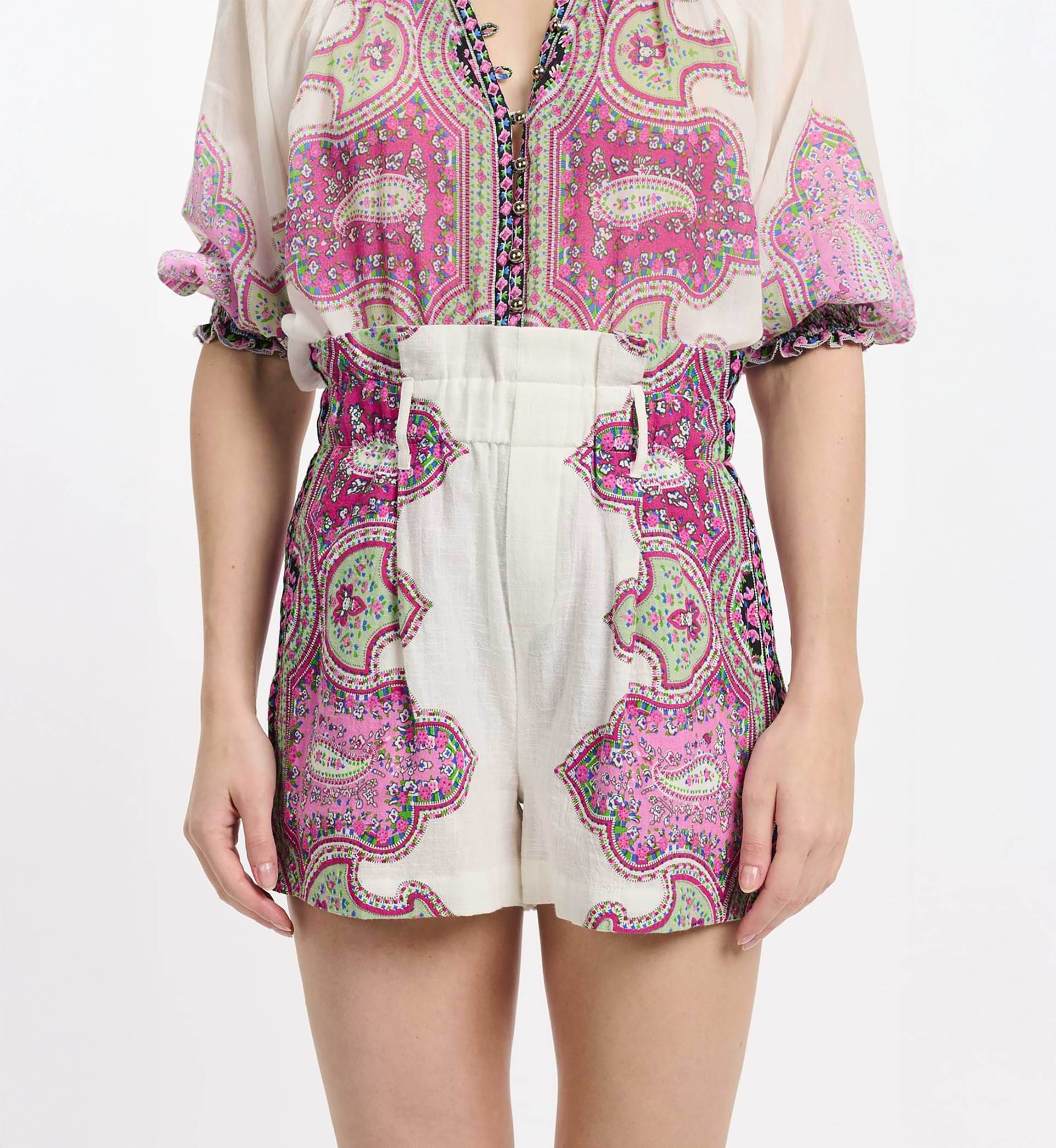 Miss June Noema High Waist Short