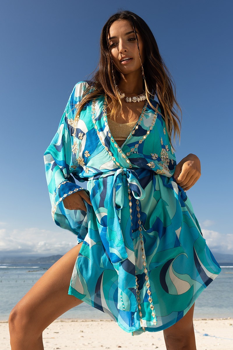 Miss June Kimono Nova