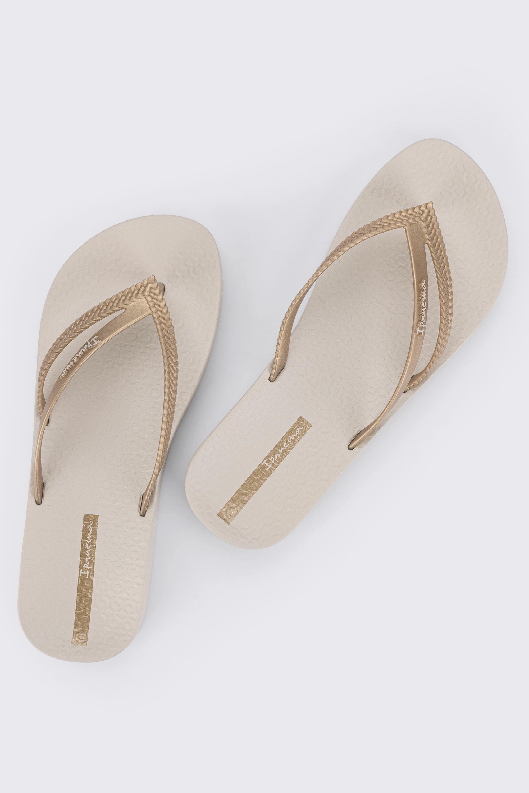 Ipanema Slippers Beige met Hoge Zool