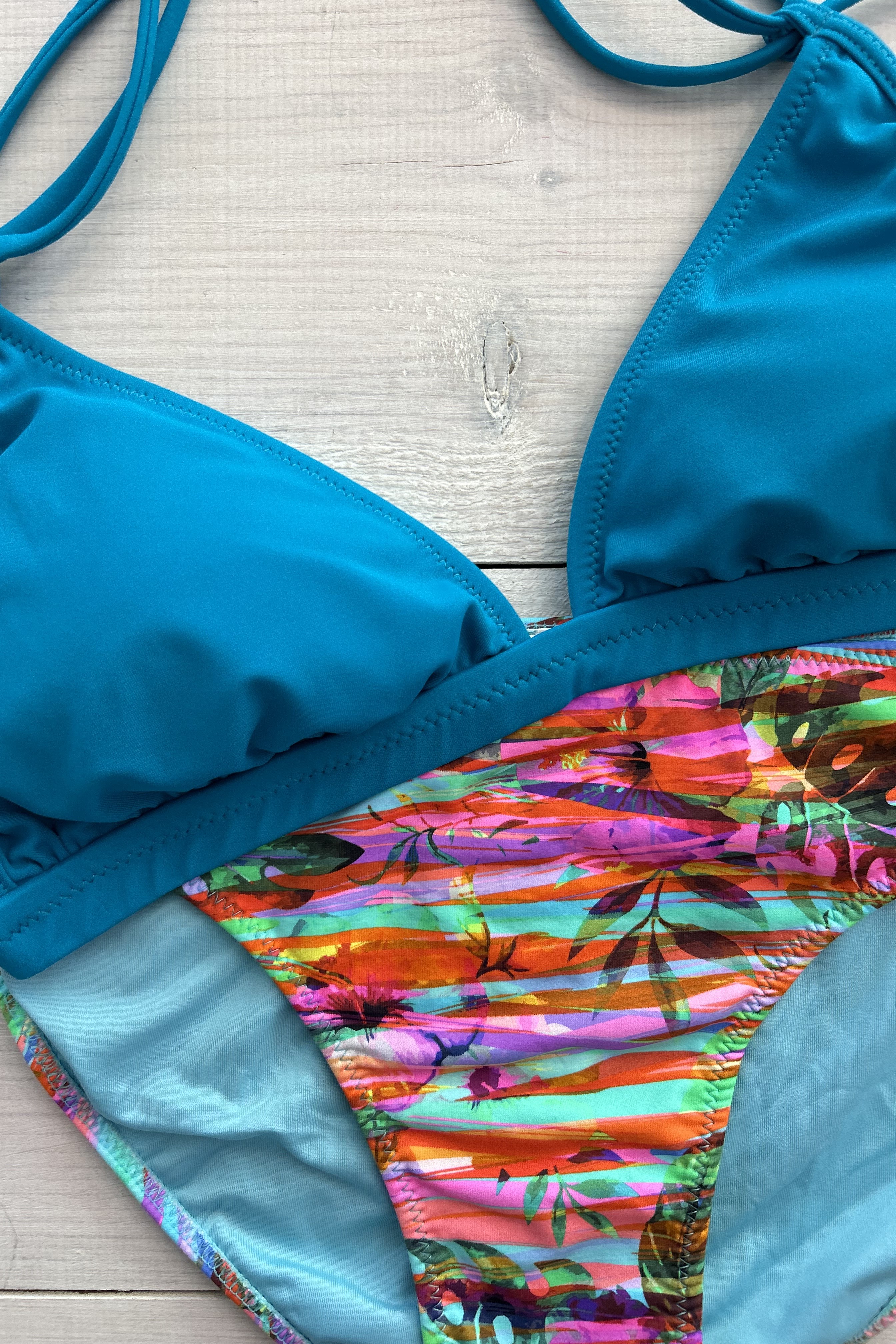 Triangel Bikini Set Cavayan
