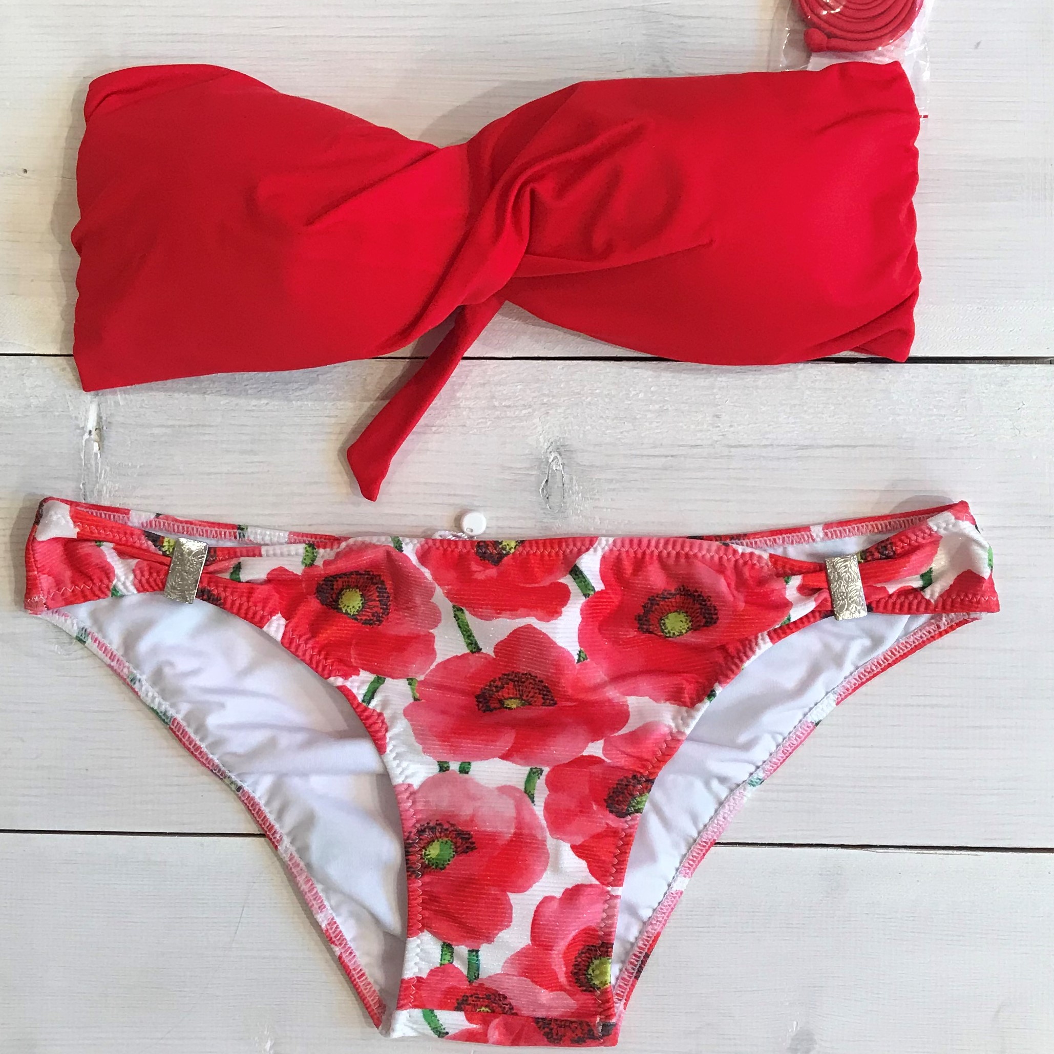 red strapless bikini