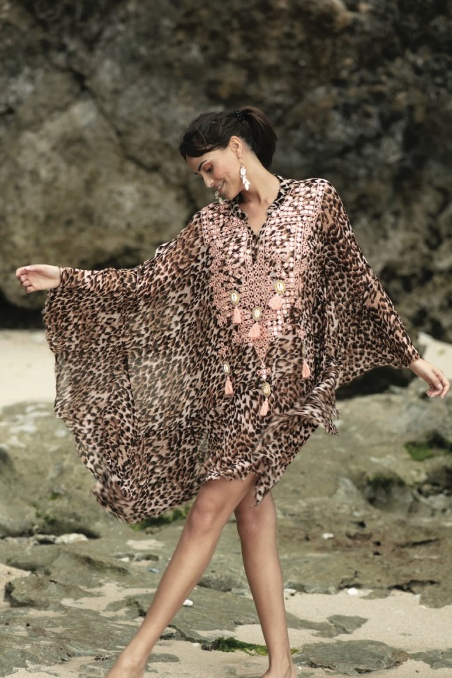 Miss June Luipaard Print Kaftan Ashanti