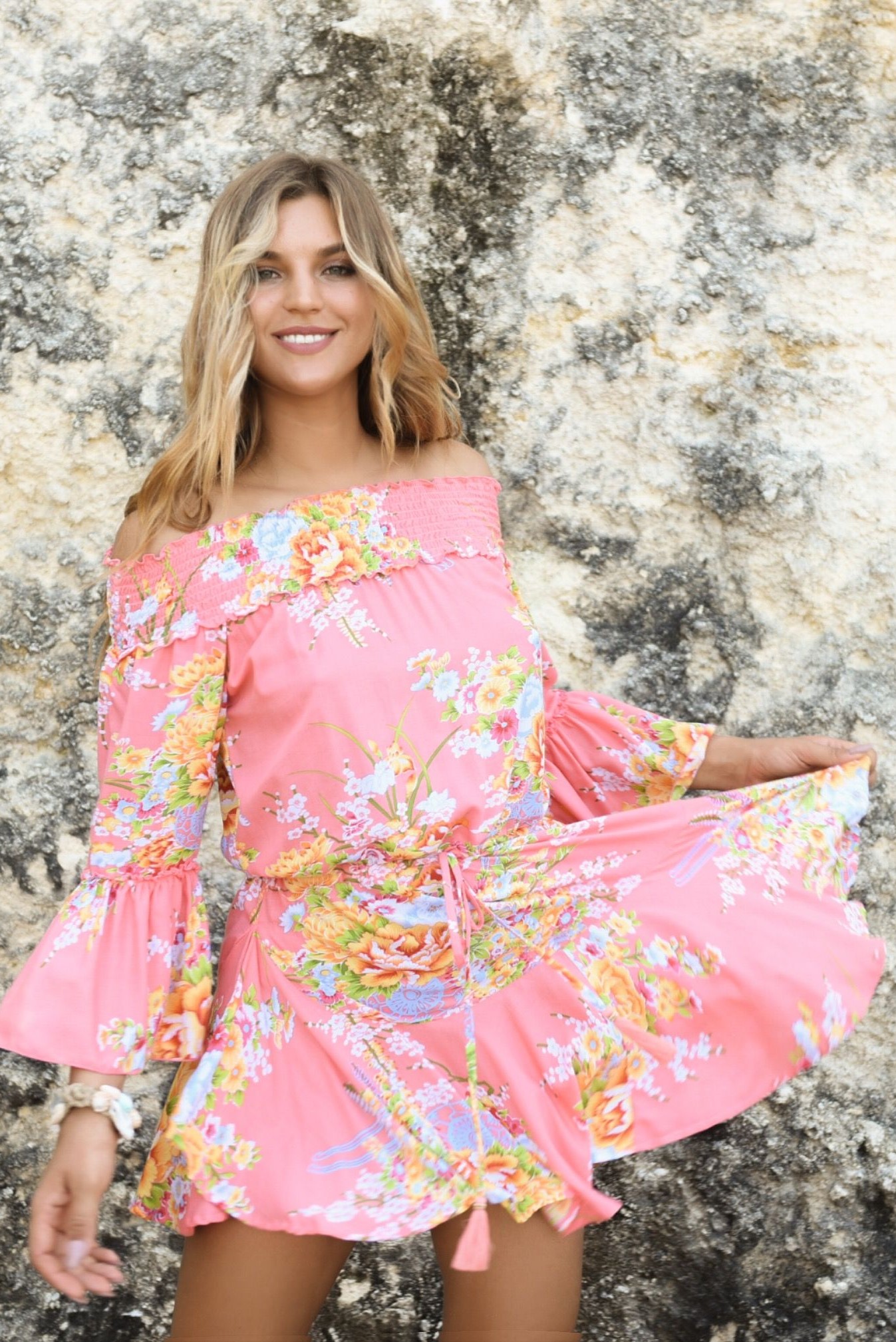 Hot Lava Short Dress Faye Island Rose